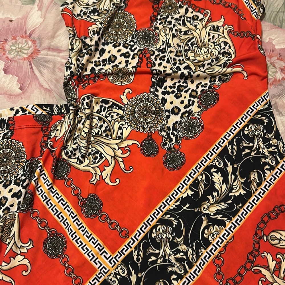 Dress - Picture 5 of 7